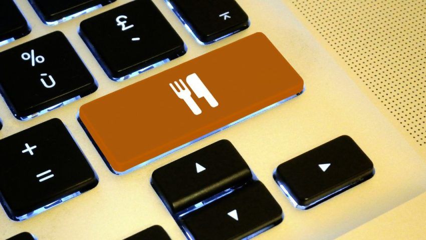 Ristorazione e Intelligenza Artificiale: Alleato o Nemico?